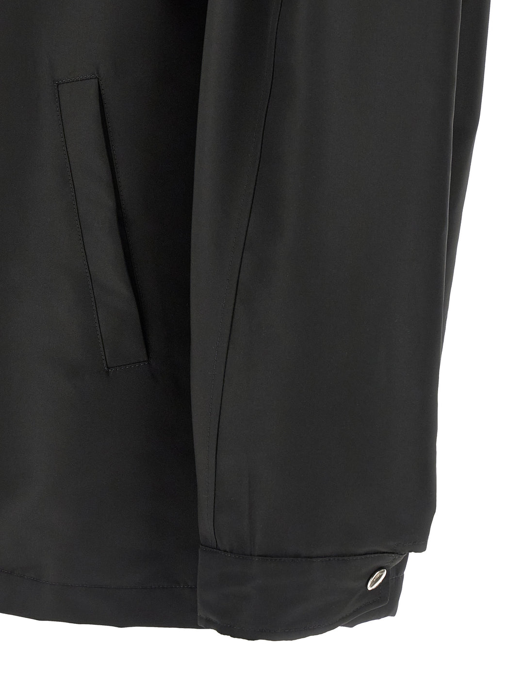 Givenchy Coach Puffer Jackets - Nero | 3896e4f84b1ff51d9e69f94c0179b389f9c804e2