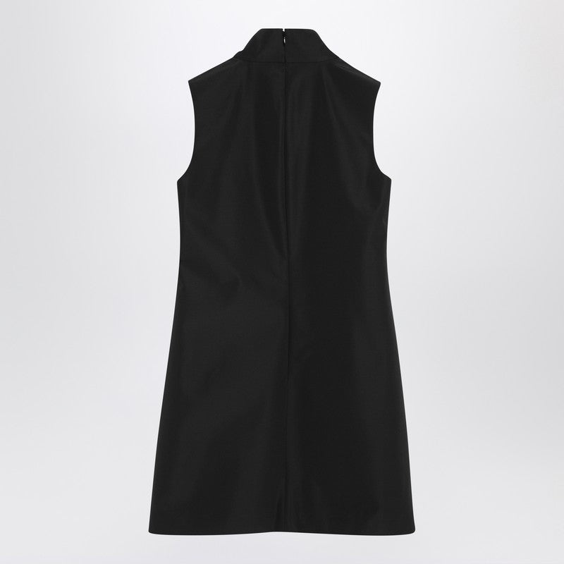 Givenchy Apparel & Accessories - Nero | c3c01aacda9a0519e23efb042766016d59600039