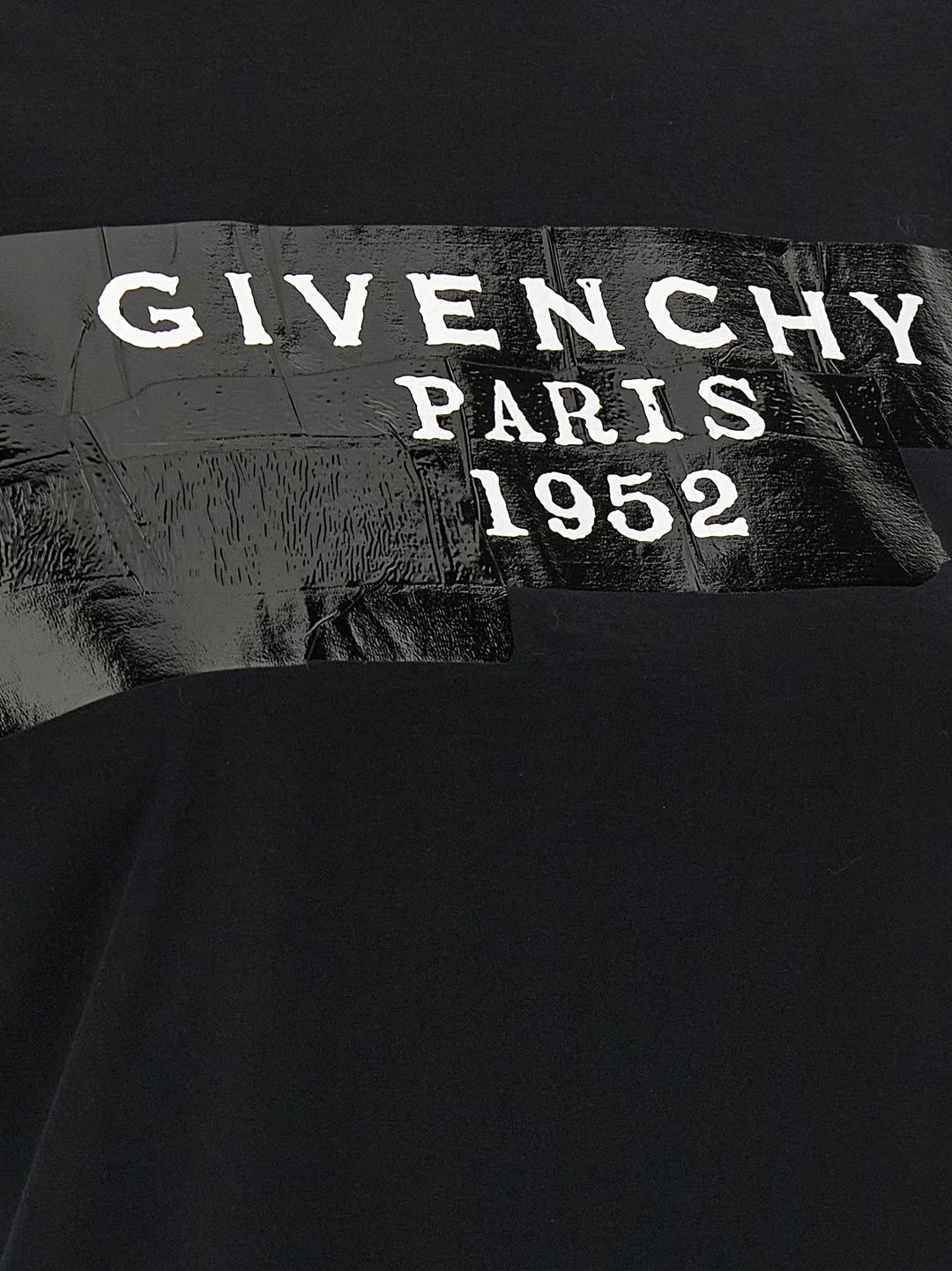 Givenchy Givenchy Tape T shirt - Nero | eae236bff7b5e26b076207187795bbf30bb3df6a