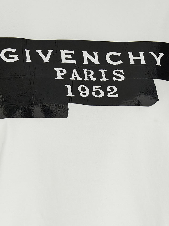 Givenchy Givenchy Tape T shirt - Bianco/Nero | cab21ed880f7e7301fedb7c92786e1a015ecf967