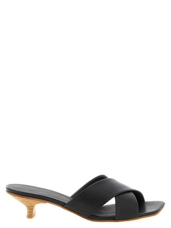 Leather Mules Sandali Nero
