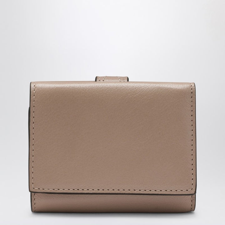Chloé Apparel & Accessories - Rosa | d5529cf5d2b7f339902d069c9ef216110550318b