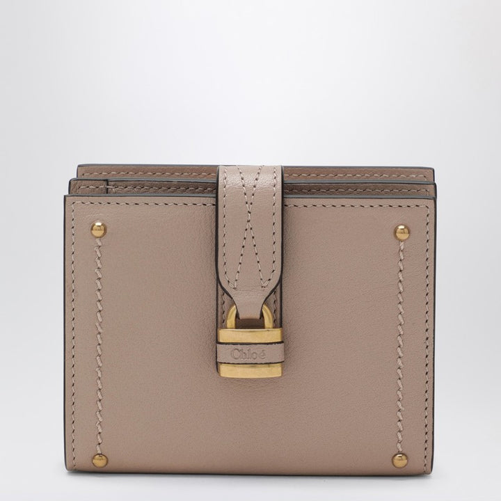 Chloé Apparel & Accessories - Rosa | f2a20a35c6d92311fa8ac900eb9be4d4b93f2ab9