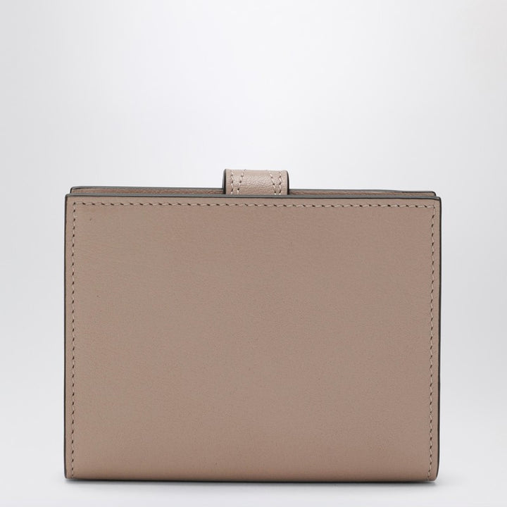 Chloé Apparel & Accessories - Rosa | 9e4d9443554925f056f9976e3afe41f00372b723