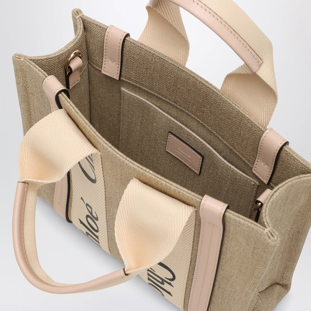 Chloé Apparel & Accessories - Rosa | 5a51a1c7166429c9fc9c8615ce7cb2395d19b2b9