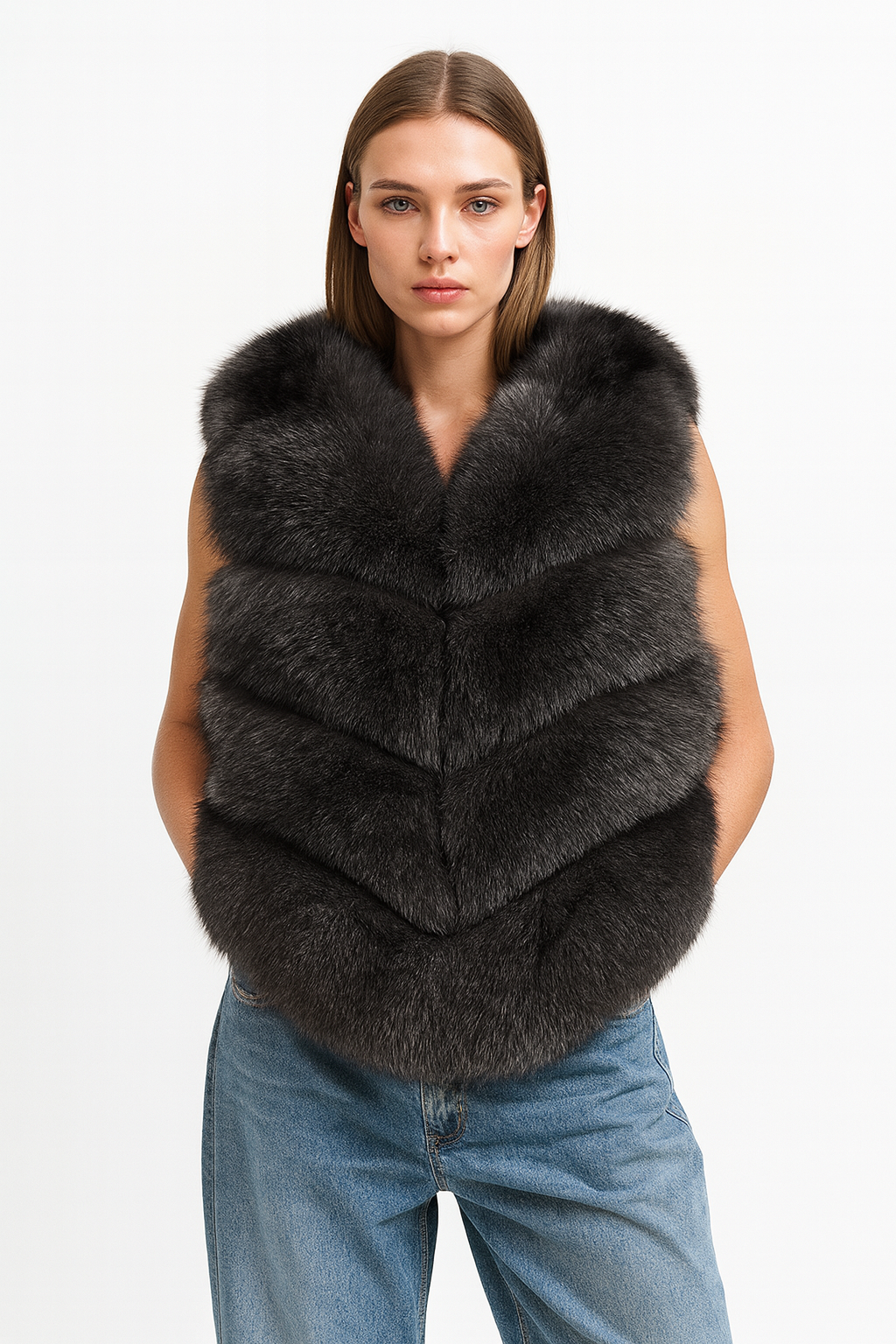 Gilet Ami Nero in Pelliccia di Volpe