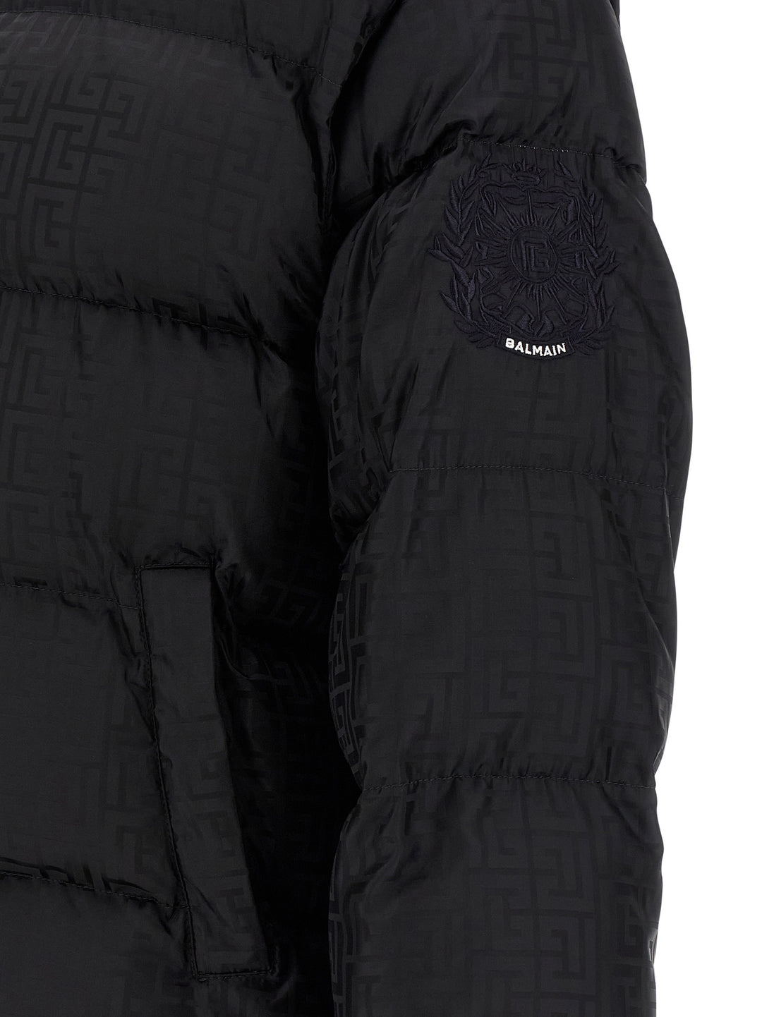 Balmain Monogram Pb Labirinto Puffer Jackets - Nero | c7c8f0b2dda9bbde553e23da1f48e48524f68613