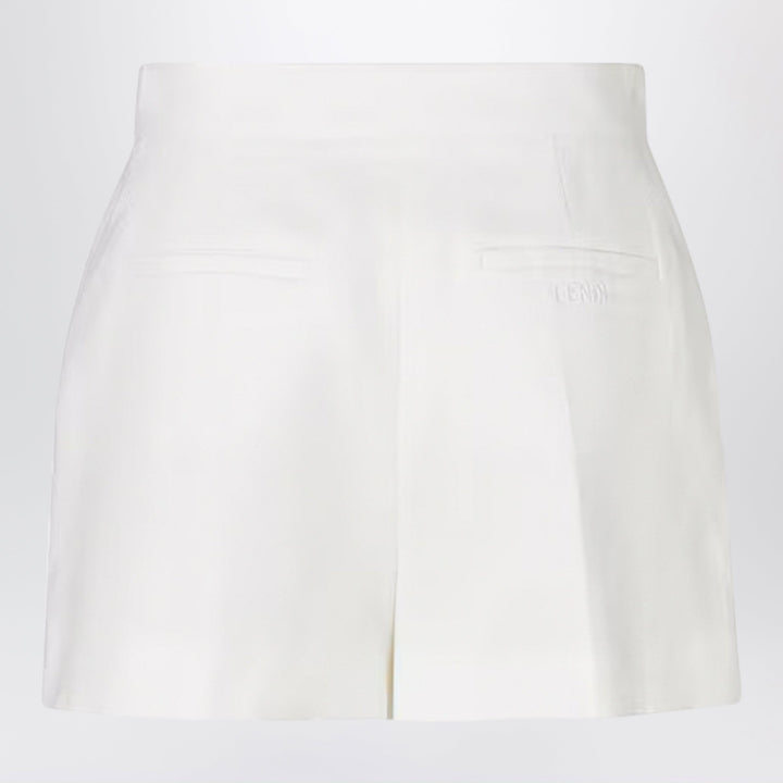 Fendi Shorts - Bianco | abf7e31cad929028236acdaecd27c5216308e4a7