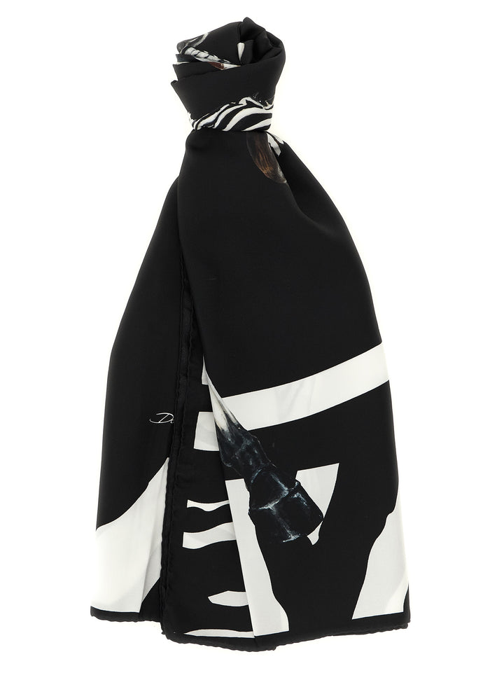 Dolce & Gabbana Zebra Print Scarf Sciarpe - Bianco/Nero | d35c76bbfa2fb94a851d064919ee6fe6b7d1d54a
