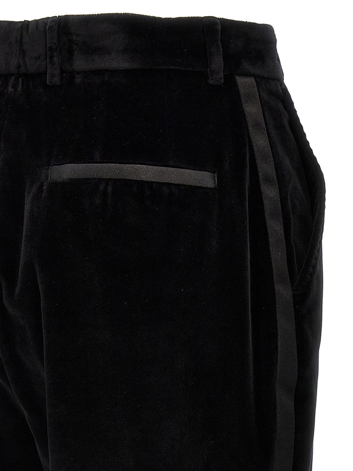 Dolce & Gabbana Velvet Tuxedo Pantaloni - Nero | 09769ecf894e10f224f2c99c70d6e44f8b6ff7a1
