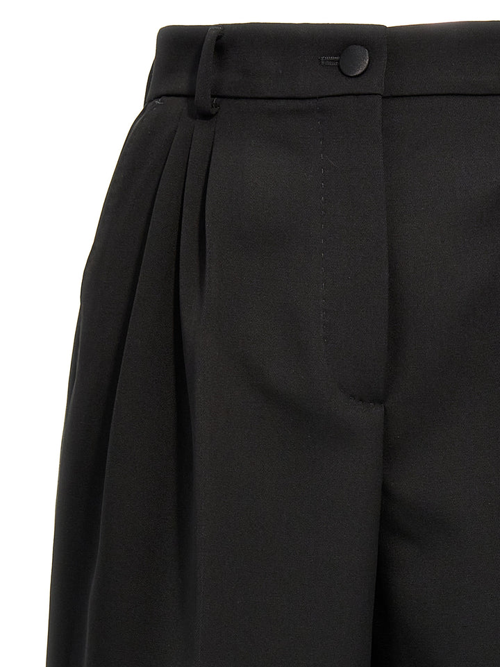 Dolce & Gabbana Tuxedo Bermuda Shorts Bermuda e Short - Nero | 0746287c0fd9704e8d4d4ddd55c69aecbbd5a7d3