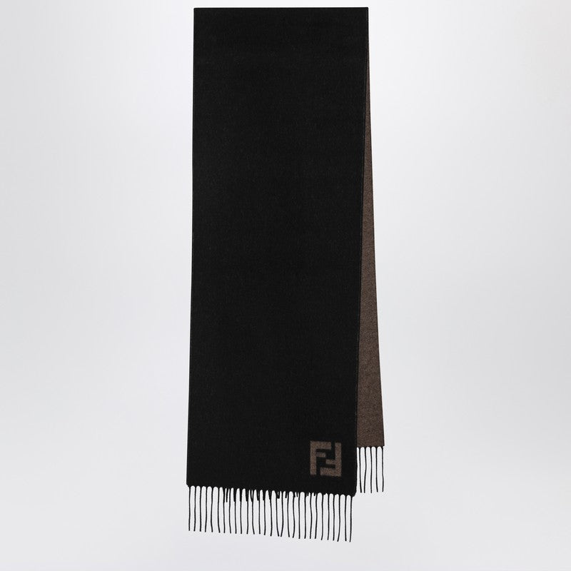 Fendi Scarves & Shawls - Nero | 5a74b1b88cd525bdaf7df6a9e9563749dfad0a48