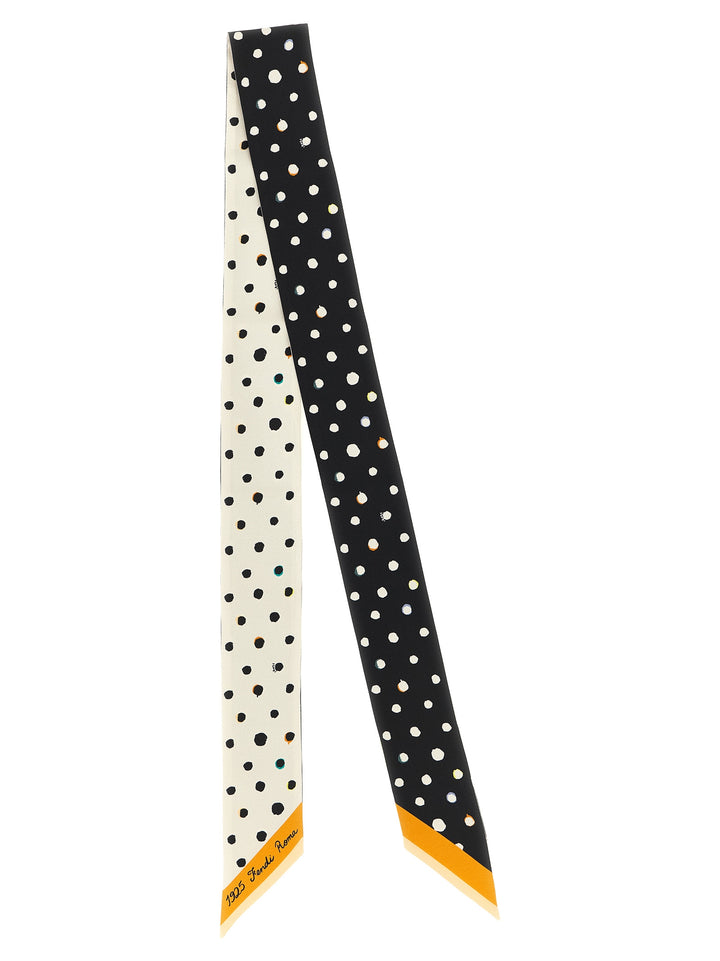 Fendi Wrappy Sciarpe - Bianco/Nero | fd526ef77ccced3da67ea48d1c6486462c361c51