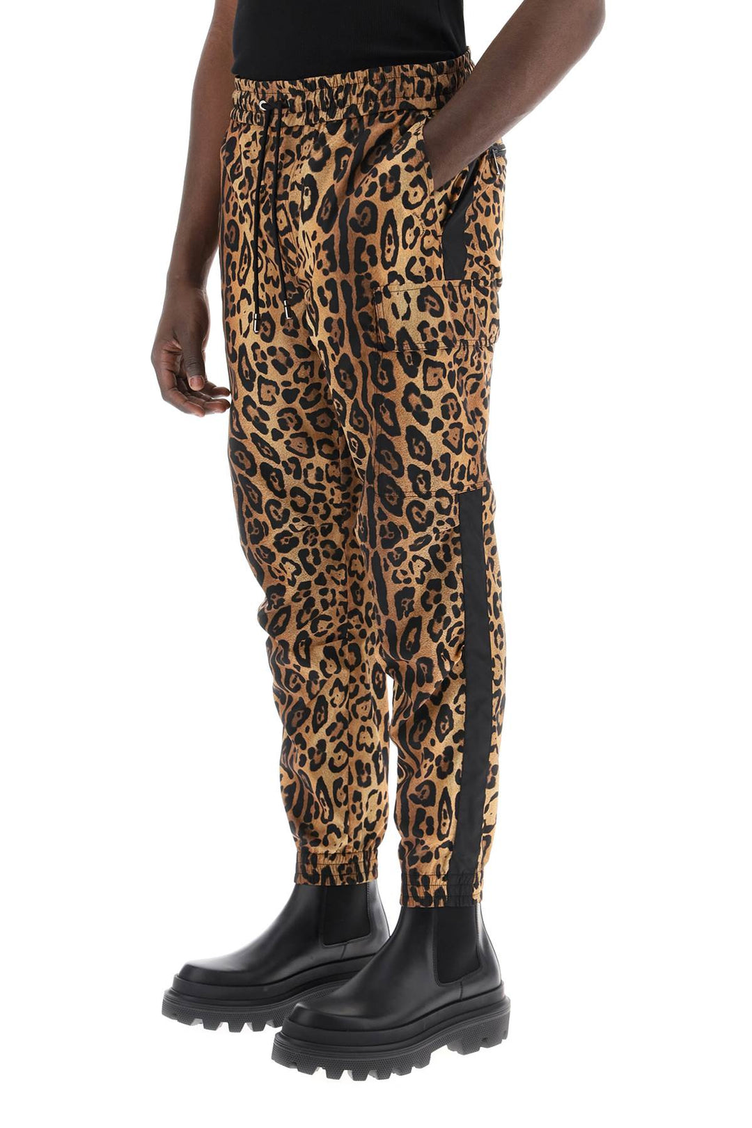 Pantaloni Jogger In Nylon Stampa Leopardo