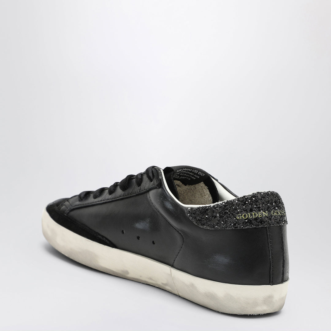 Golden Goose Apparel & Accessories - Nero | fd2366ae91165ef9b2dba2029cb3a87ab3ebe11c