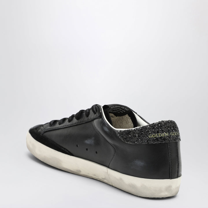 Golden Goose Apparel & Accessories - Nero | fd2366ae91165ef9b2dba2029cb3a87ab3ebe11c