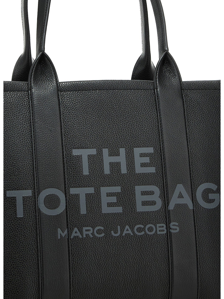 Marc Jacobs The Leather Large Tote Tote - Nero | 5a16c1b1b5d4a007bcf9c80ce6838bcef514330a