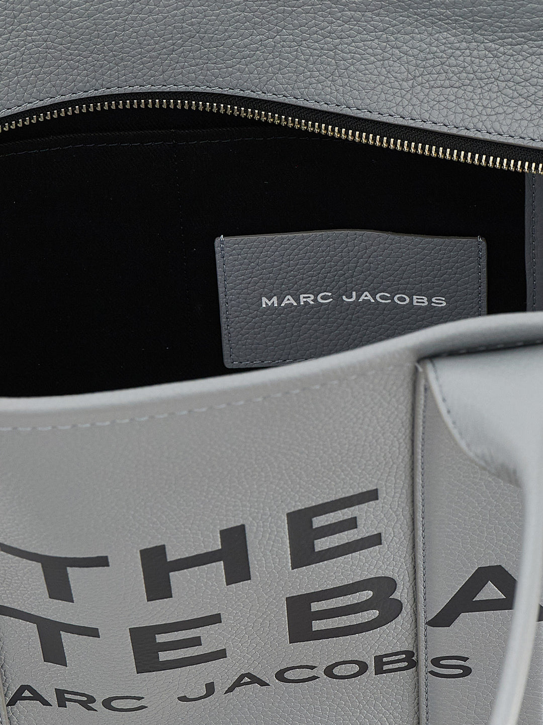 Marc Jacobs The Leather Large Tote Tote - Grigio | 9de5970623cd999f53e5cfca4d50750ea32bc499