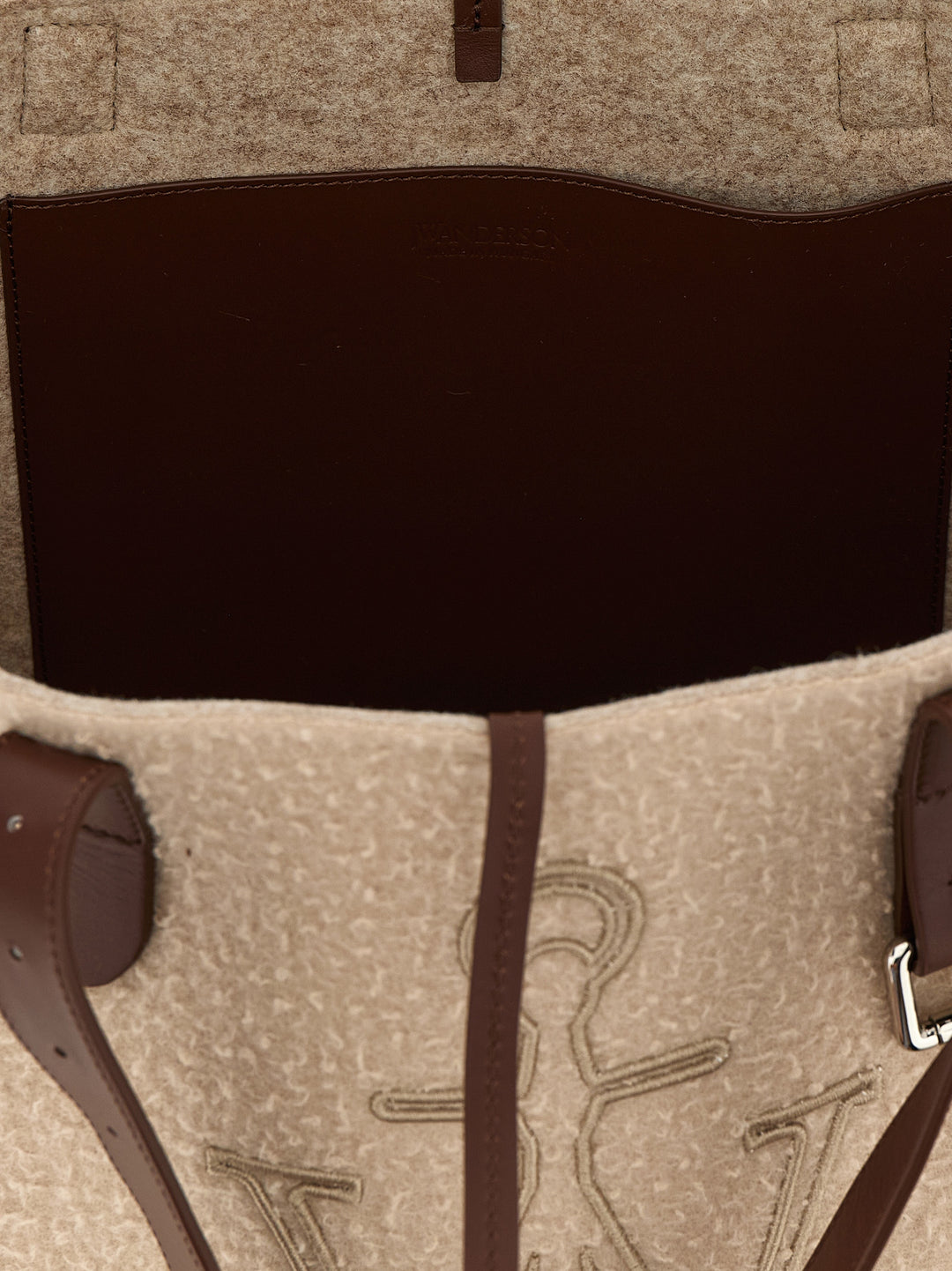 J.W. Anderson Belt Tote Tote - Beige | ce258bf8e38e72b5a830cd0c3a67a9586c8a65ff