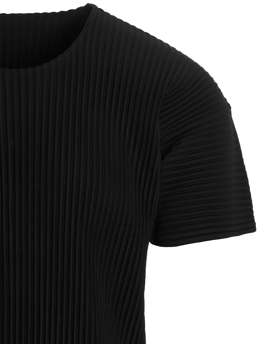 Homme Plisse' Issey Miyake Pleated T shirt - Nero | f7a921d4321b88cc6f9e2b32b2d8caa1d1bc0585