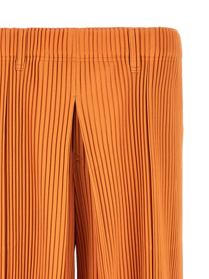 Homme Plisse' Issey Miyake Tailored Pleats 2 Bermuda e Short - Arancione | 2c4e3c2f6570bbbe26d560b7916f5907ab7a6b50