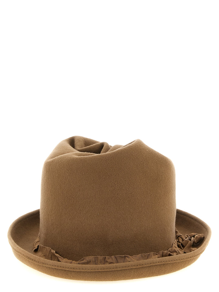 Yohji Yamamoto Curled Crown Hat Cappelli - Beige | 1846f96100e6fb9f24469a91a9b465a61a14e373