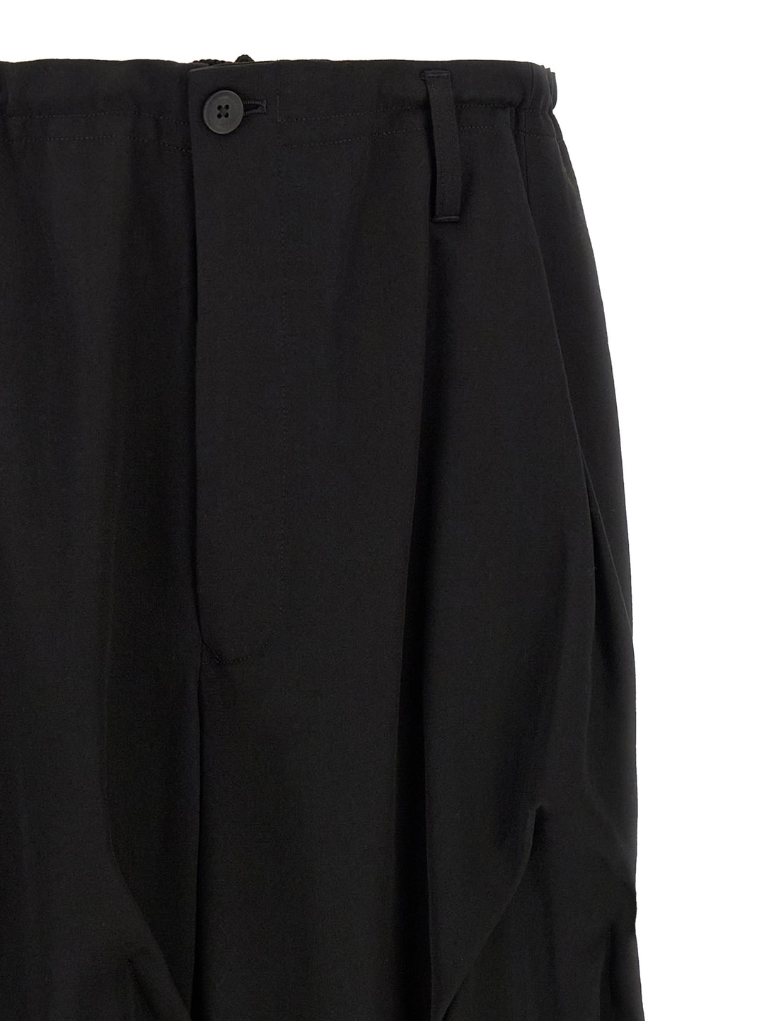 Yohji Yamamoto Tuck Pantaloni - Nero | f4a4076efbbb36621d67973456df3150dcc55b82
