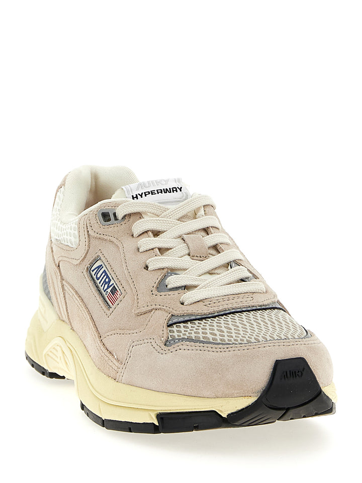 Autry Hyperway Low Sneakers - Beige | 989ca2f6da34764602fb47e8bd9ba430bf745903