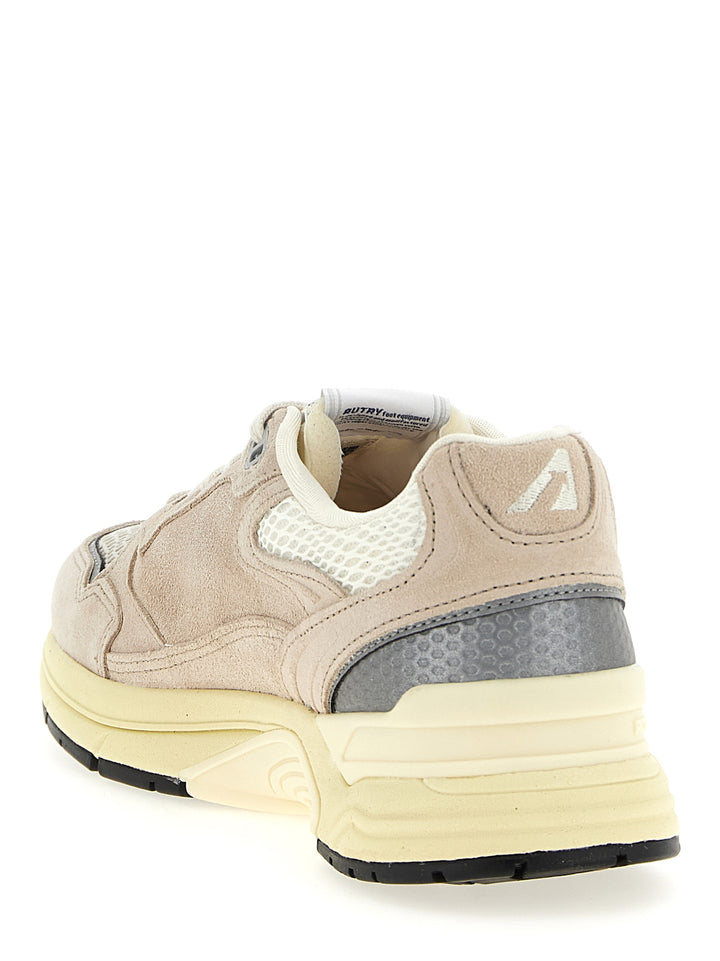 Autry Hyperway Low Sneakers - Beige | 585a2605ee3edc76c9dbd20f47d4bb0f5785332a