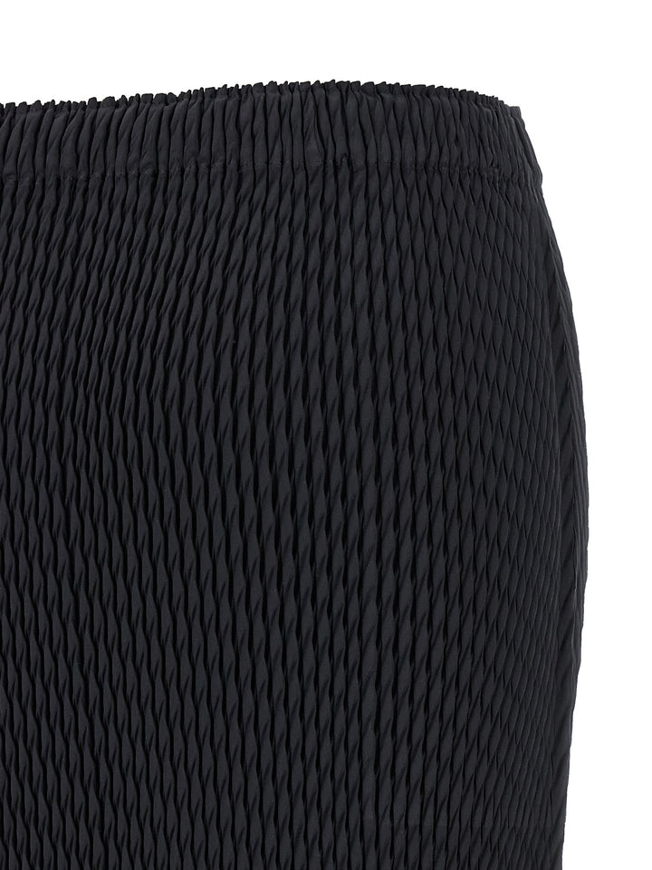 Issey Miyake Sleek Pleats Gonne - Nero | 45e0b8bfdbd15801eae346598c17ac3facd1714c