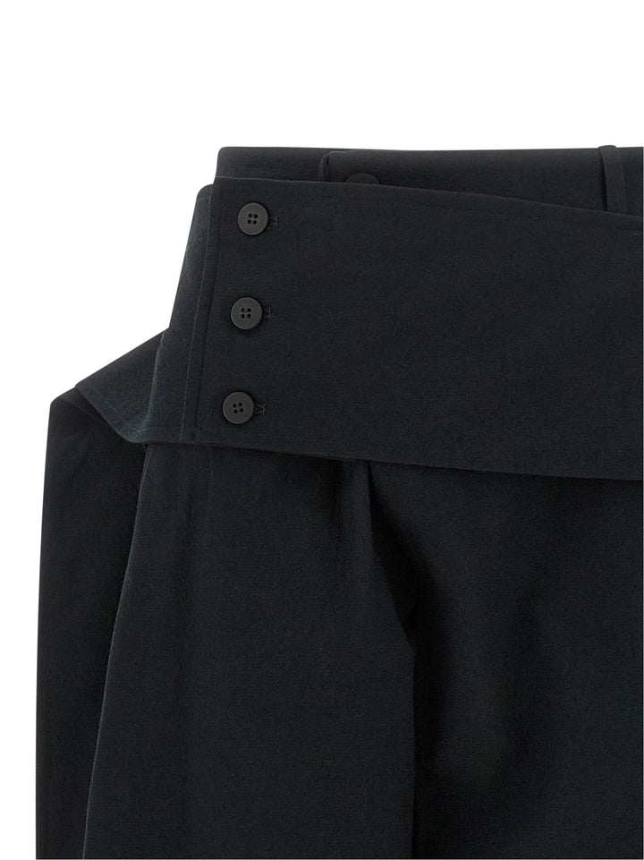 Issey Miyake Grainy Pantaloni - Nero | 05edcf186dd3f56e4ee78fad8a438369e5fd6cab