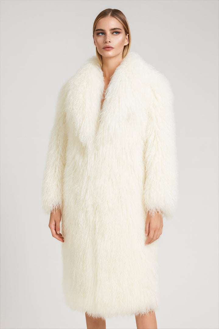 Cappotto Rouselin Bianca in Mongolia