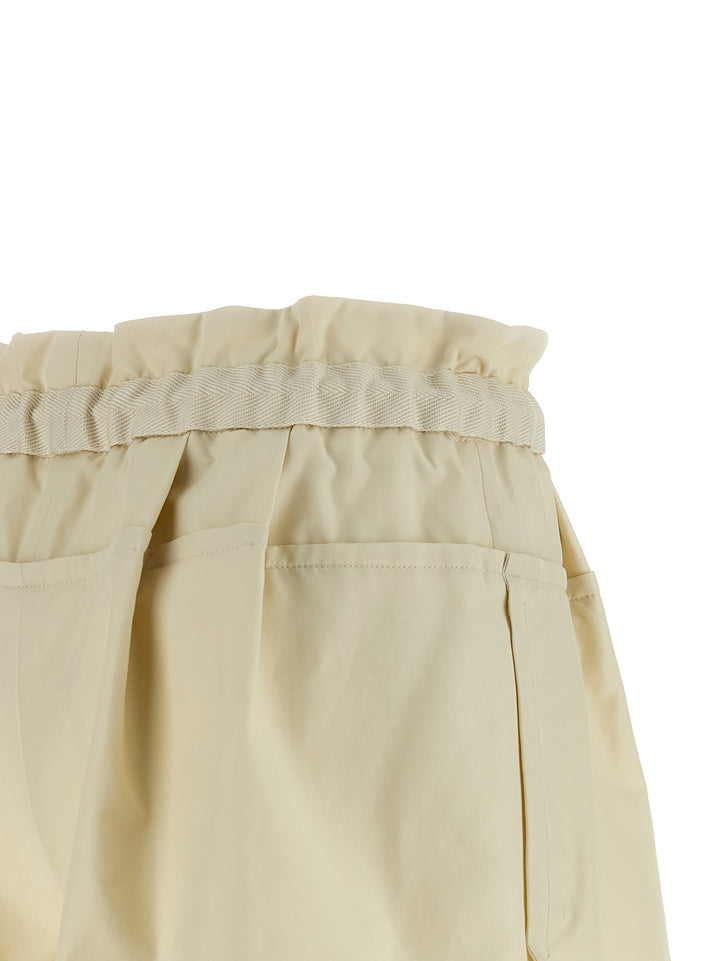 Moncler Short Twill Bermuda e Short - Beige | 5247332a0aaf0b38f6d23fdb59beda7a33449c08
