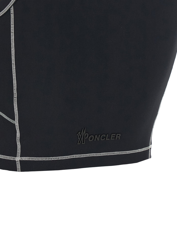 Moncler Grenoble Logo Patch Sporty Top Top - Nero | b3693b075e00809ae7443596e4fd4aa3f1074c13