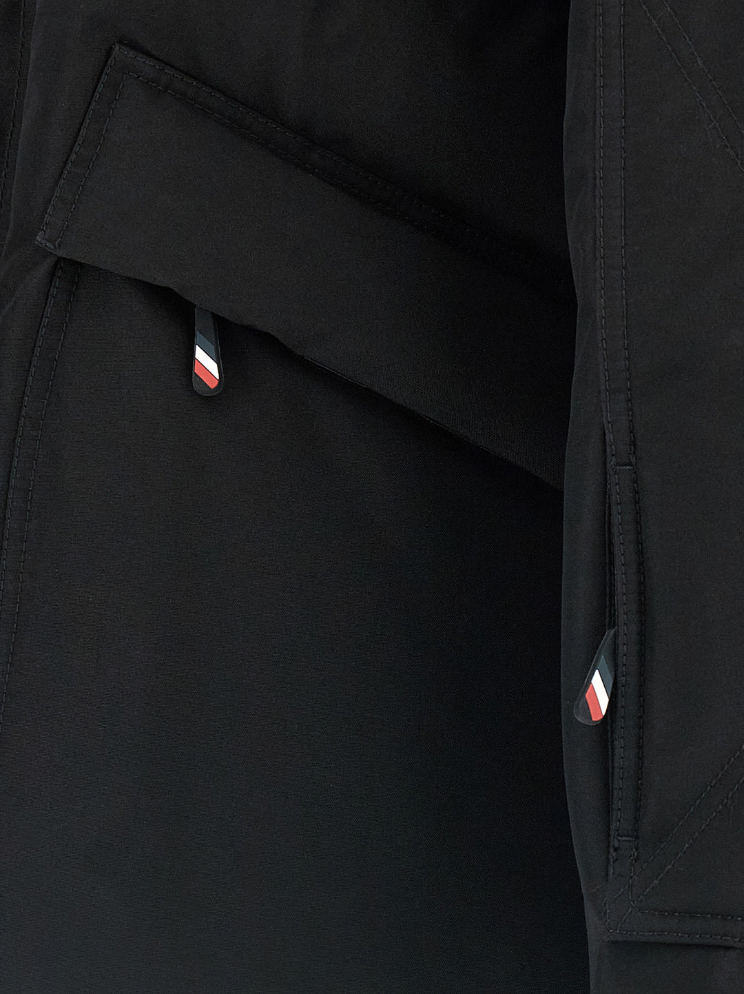 Moncler Grenoble Elfin Puffer Jackets - Nero | 55af7a8d6eb597480ccbaedb333af7e0e6cfb517