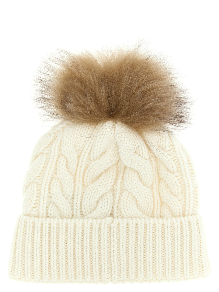 Moncler Grenoble Pompon Braided Cap Cappelli - Bianco | b8584f988551fae649d06f450d95e39082661839