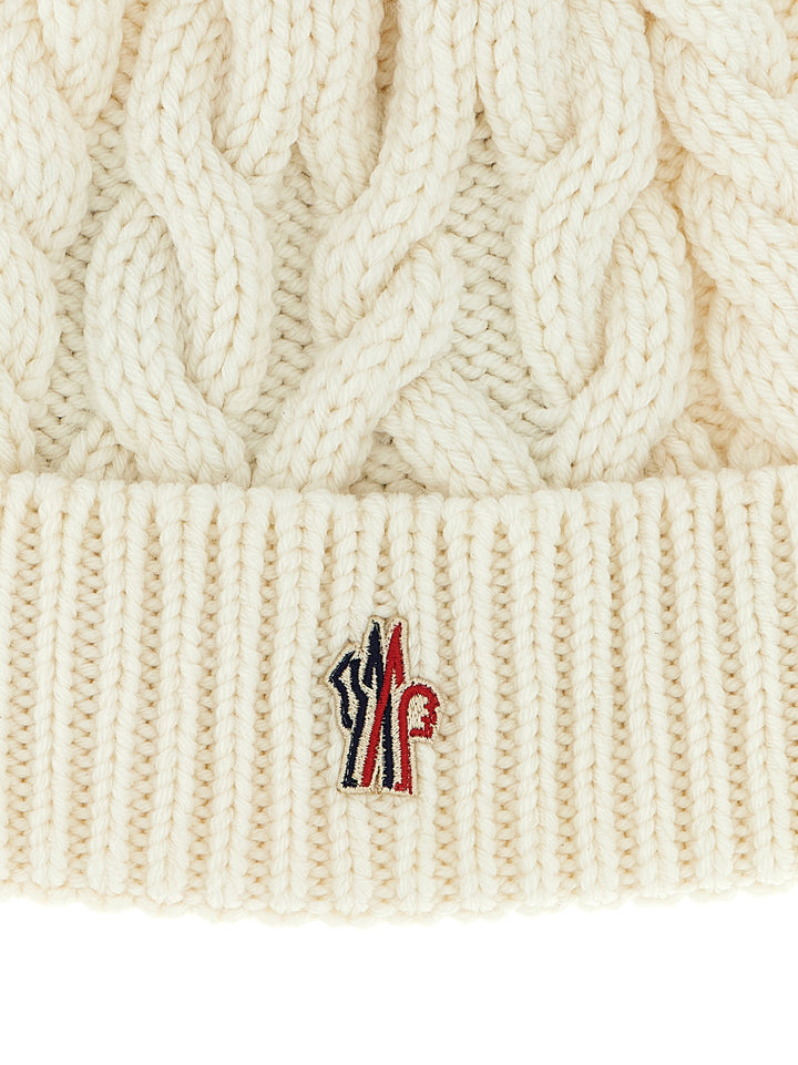 Moncler Grenoble Braided Wool Beanie Cappelli - Bianco | 1837e8a203591136fb9b3b092752c1b5d5db5317