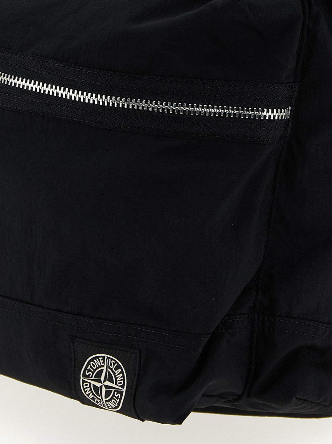 Stone Island Logo Patch Backpack Zaini e Valigie - Nero | c9a4dd5fd9635a32ea0cd04695ea9fefc7cfd41e