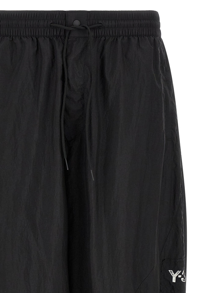 Y-3 Rough-Edged Joggers Pantaloni - Nero | f226a503fa2cca6e10aff0273d168504963717ea