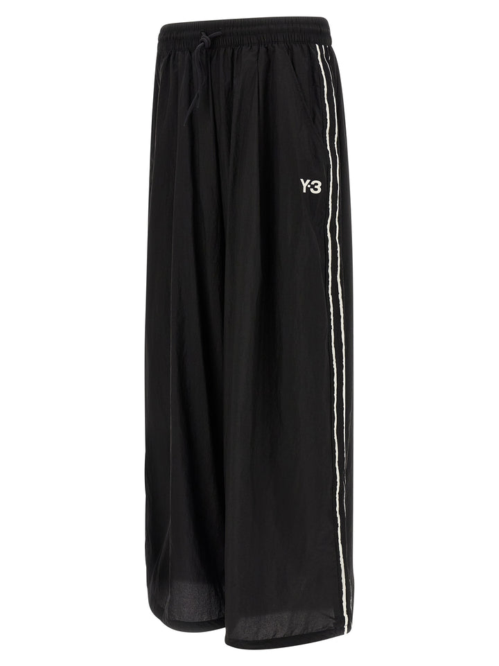 Y-3 Y-3 Raw Edge 3 Stripe Wide Pantaloni - Nero | 3c1b828a0beedf83907c743ecf7fd1e542006b16
