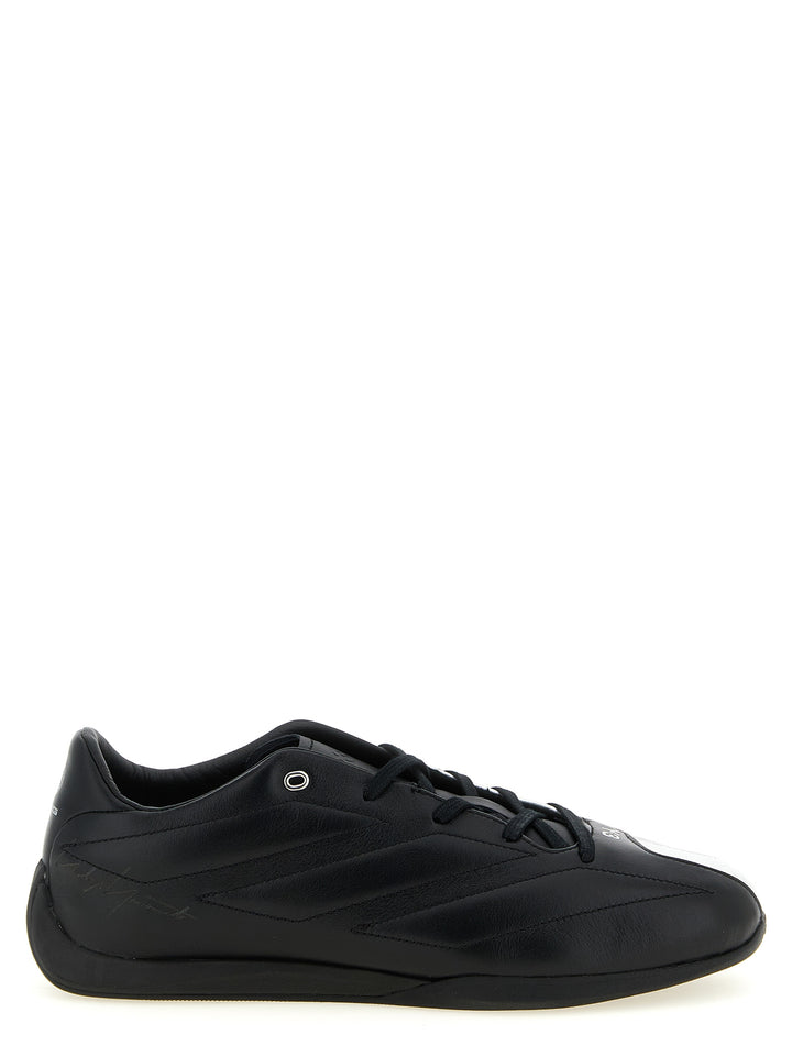Y-3 Feroza Sneakers - Nero | a07f0500a6f85d91e5845cb89b4c7b4f4324f0f3