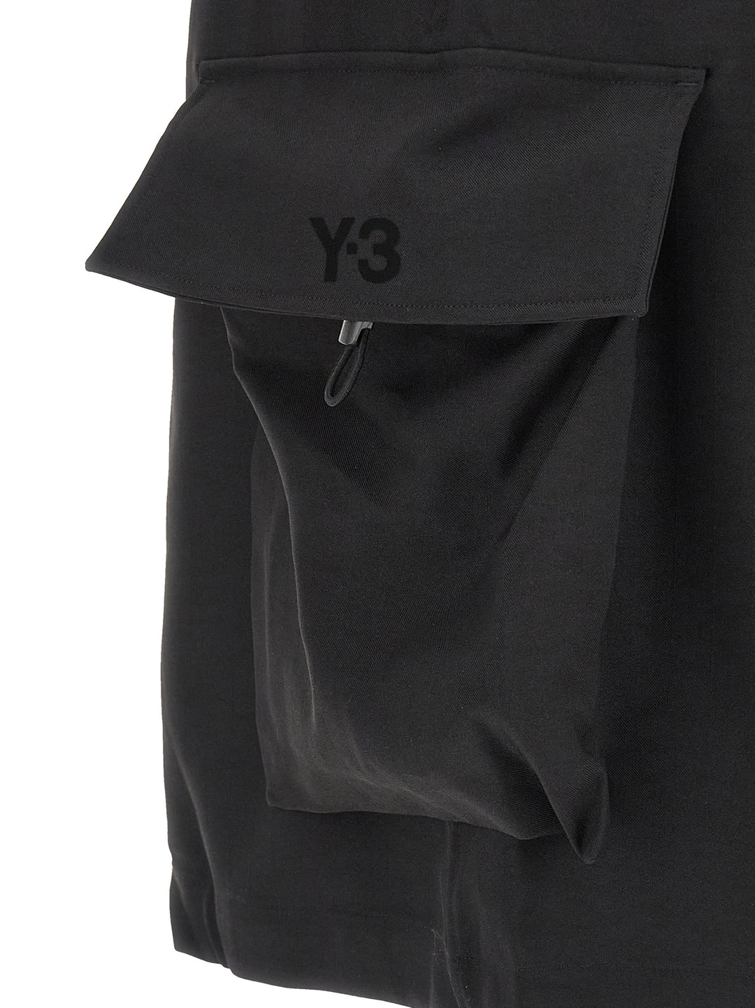 Y-3 Y-3 Sport Uniform Bermuda e Short - Nero | a1e9c4779fe82c5d08ef63a5c74eb0afc5537fff