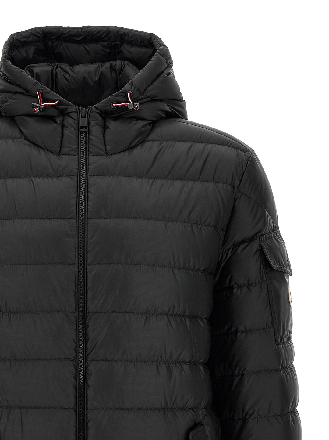 Moncler Oahu Puffer Jackets - Nero | 794332639e54e3953a172a1d13ae18ddd52ef07d