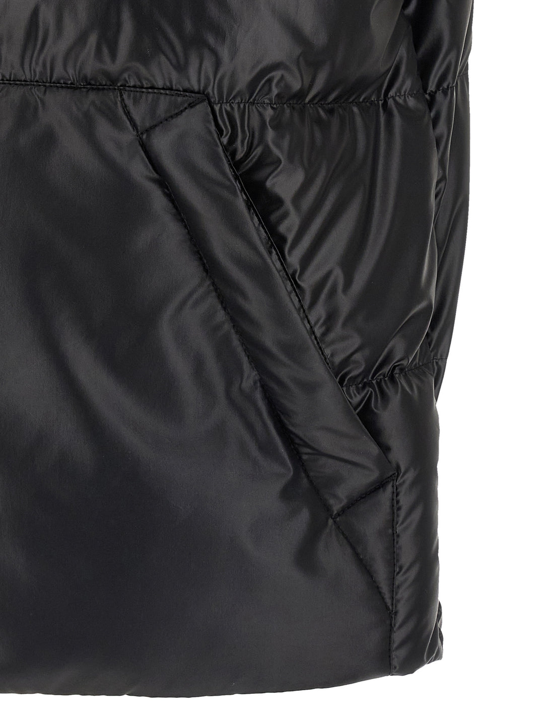 Moncler Restigo Gilet - Nero | 03d4a0d04e3f054a2ec91eaf9a4ff39687b4ce92