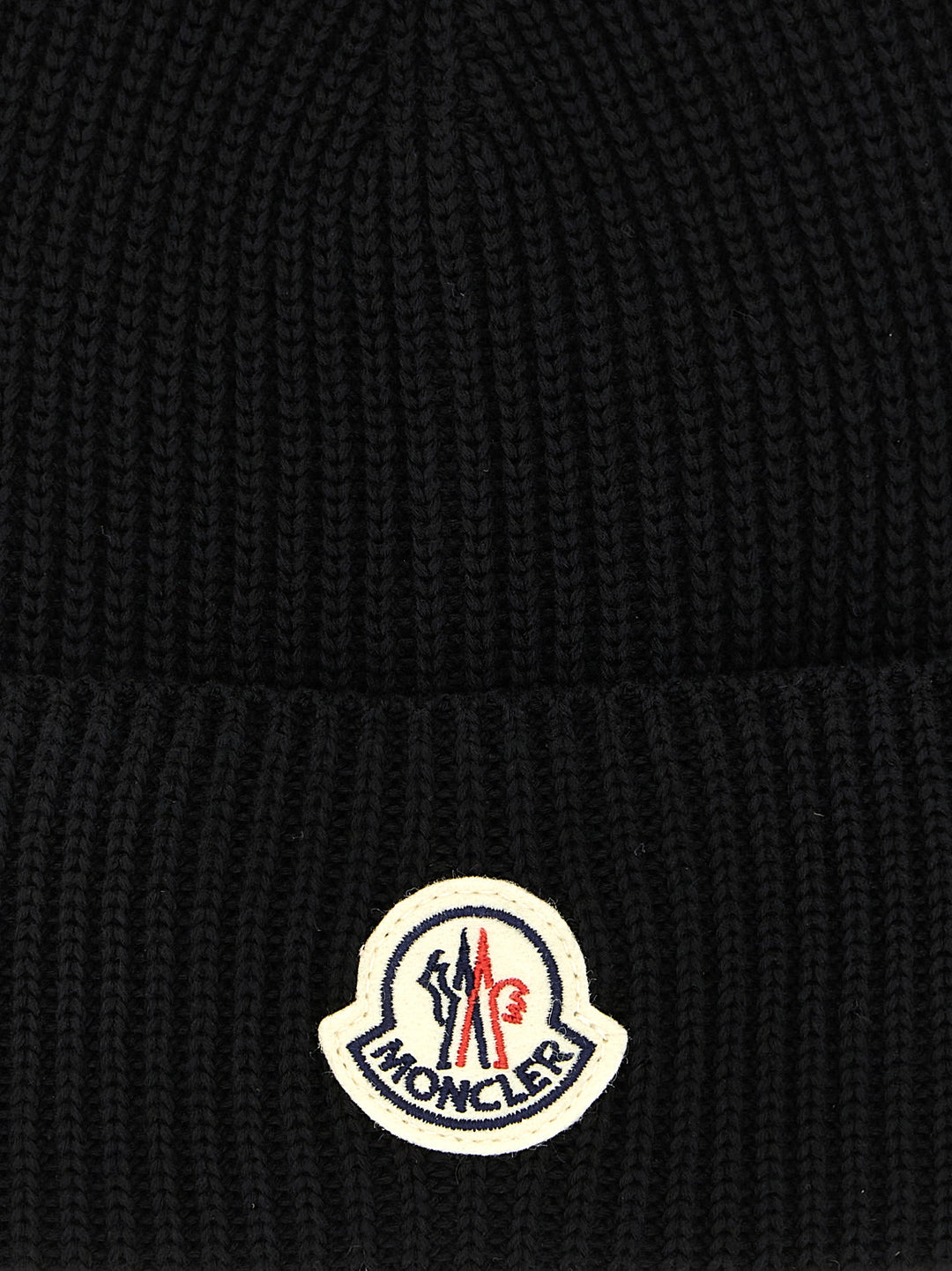 Moncler Logo Patch Beanie Cappelli - Nero | 8934e2764fed025a095e66d95cef04732d44065c