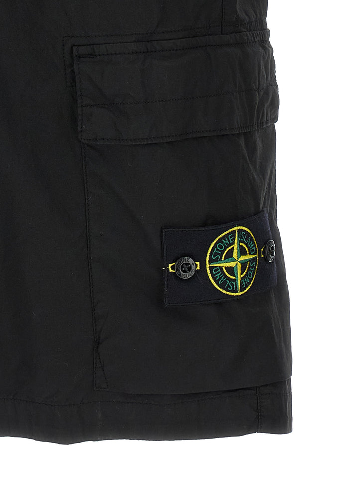 Stone Island L100020 Bermuda e Short - Nero | 9ff2260113ace956699b28ede7e3b18b711add9f