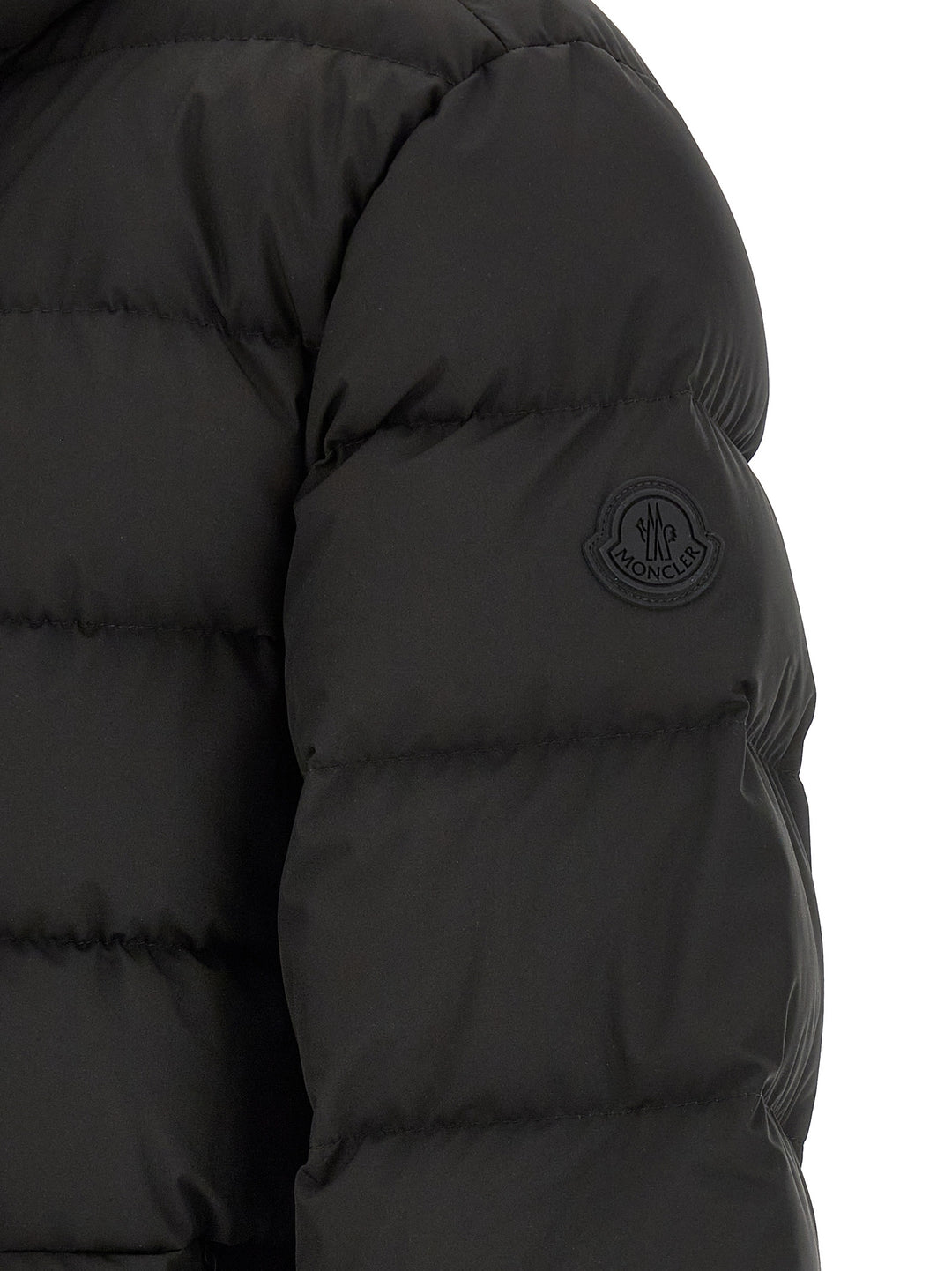 Moncler Arajoki Puffer Jackets - Nero | 562123b8e1d16a4f93b958d66e1aeec7ce67ee8c