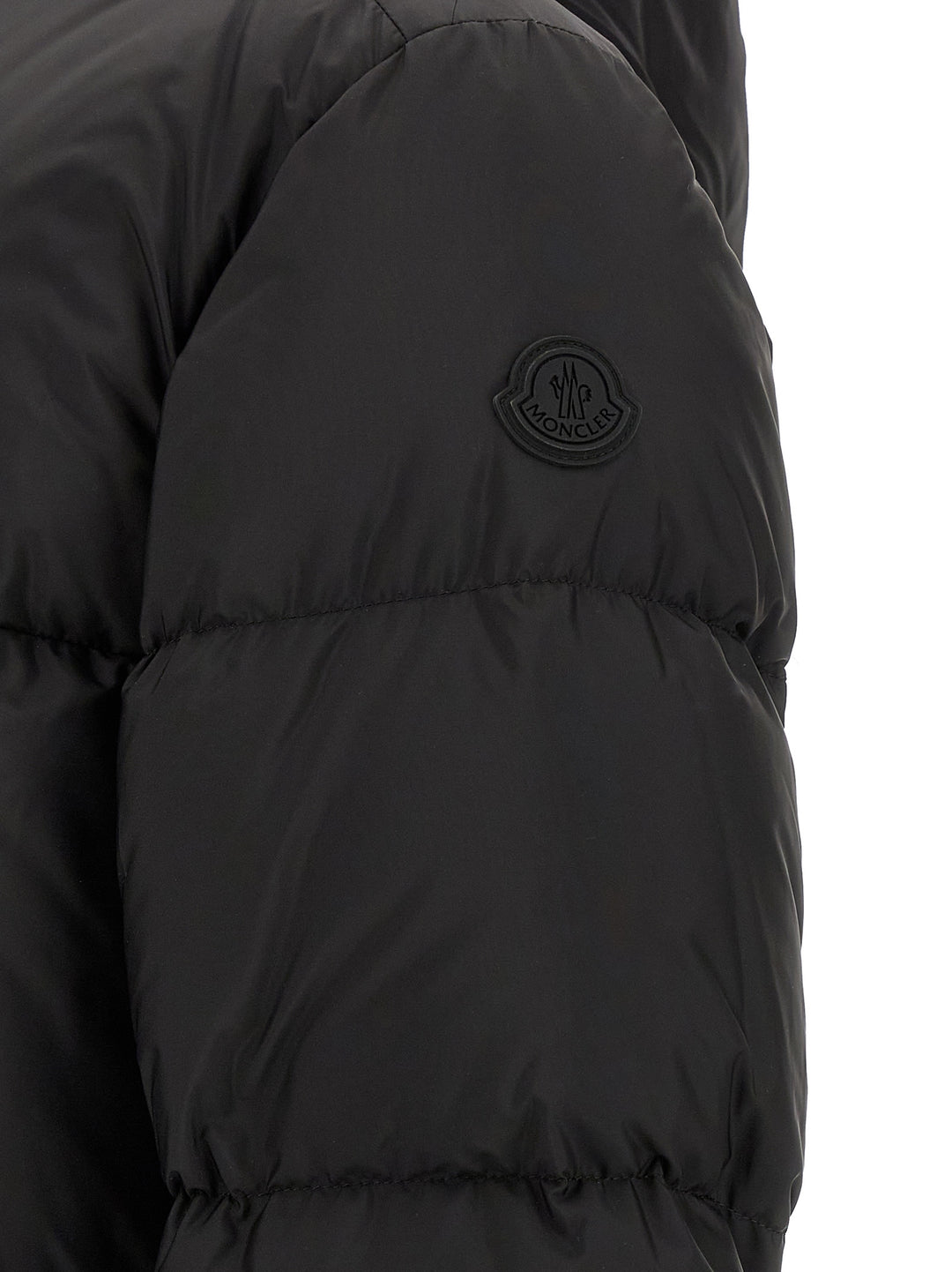 Moncler Montcla Puffer Jackets - Nero | d6a149653ed5434d725aed461f5a03f63da1b56e