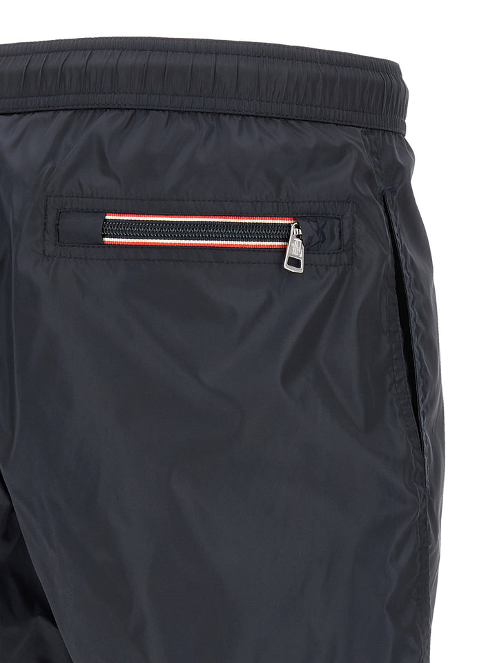Moncler Logo Patch Swim Shorts Beachwear - Blu | f1d7f4c908edd18ba488f2678f2631b98087c95b