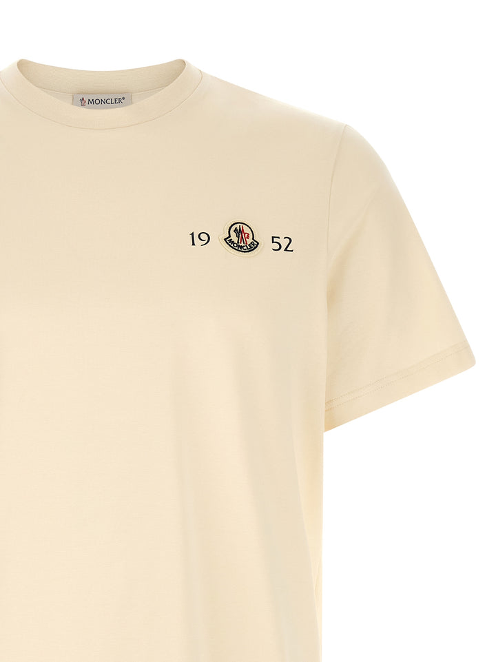 Moncler Logo Patch T shirt - Bianco | f874e90f0546d0d6f25b965665b6623f5c64fc5c